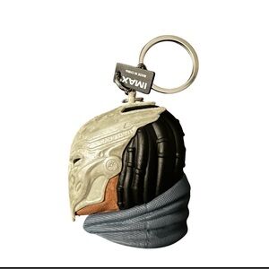 RARE - Predator:
Badlands IMAX Fan Screening Keychain
- NEW